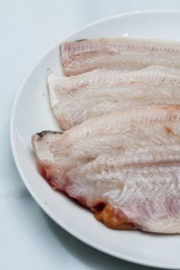 ham flounders, yemek pişirmek için hazır