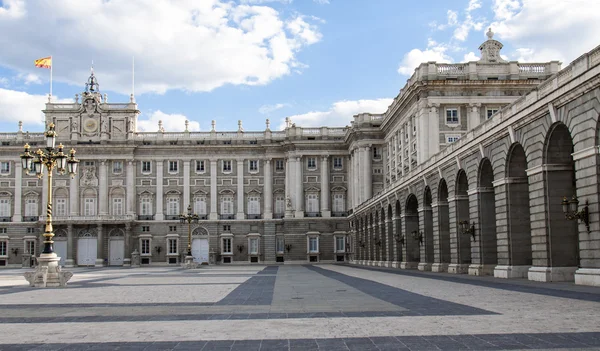 Královský palác v Madridu, Španělsko — Stock fotografie