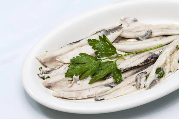 Hamsi maydanoz yağı ile tepsi