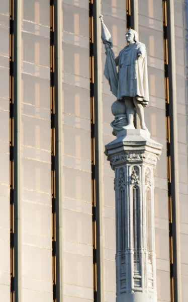 Estatua de Cristóbal Colón —  Fotos de Stock