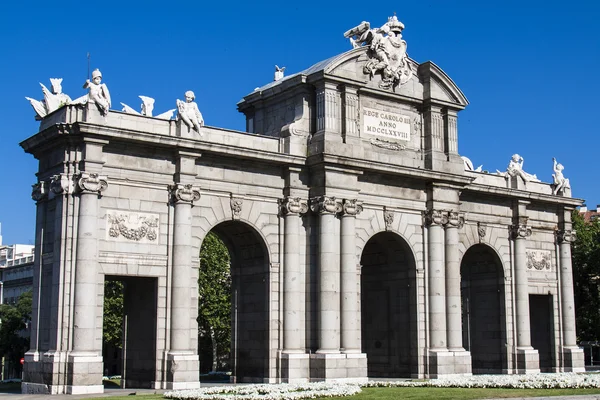 Puerta de alcala. Madrid, Španělsko — Stock fotografie