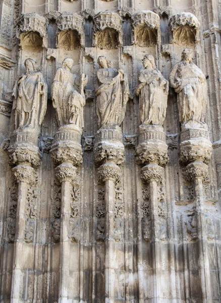 Arkitekturen detalj palencia Cathedral — Stockfoto