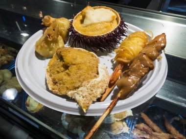 tapas San miguel market