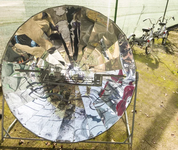 Solar oven — Stock Photo, Image