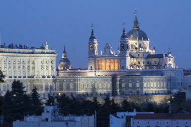 Almudena Katedrali