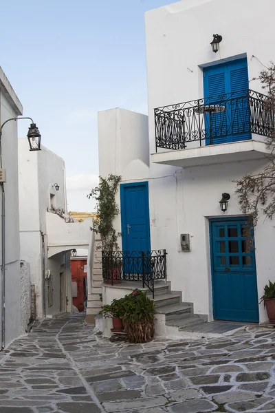Insel Paros mit dem Dorf Naoussa — Stockfoto