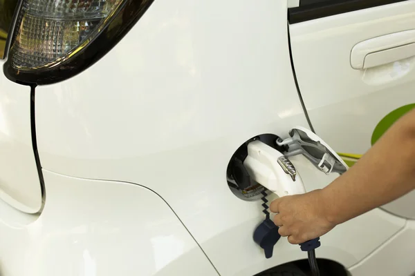 Charging of an electric car — Stock Photo, Image