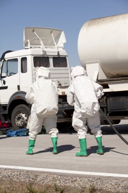 kimyasal yayılma sonra trafik kazası