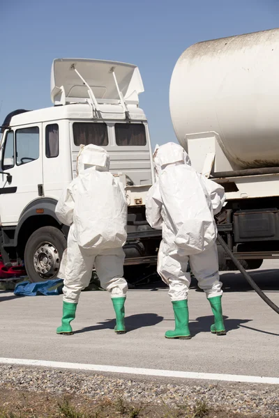 Chemical spill after road accident — Stock Photo, Image