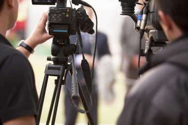 bir olay bir video kamera ile kaplama