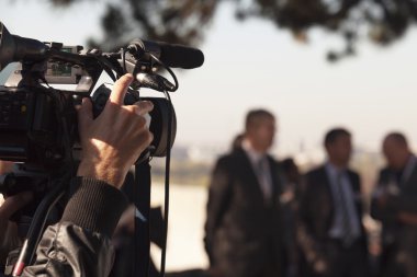 bir olay bir video kamera ile kaplama