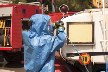 kimyasal bir kaza simülasyonu