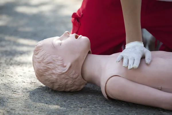 First aid training — Stock Photo, Image