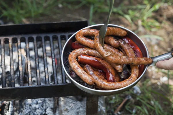 Salsicce alla griglia — Foto Stock