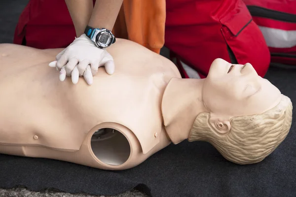 First aid training — Stock Photo, Image