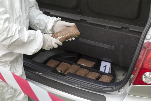 Smokkel van verdovende middelen — Stockfoto