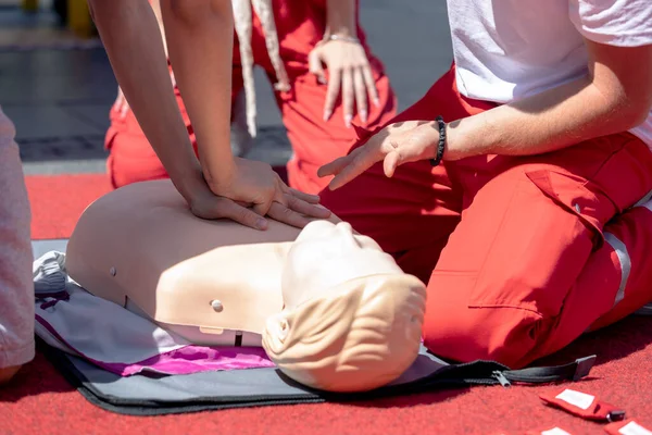Cpr Cardiopulmonary Resuscitation First Aid Class — Stock Photo, Image