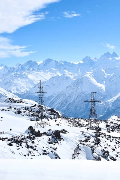 Mount Elbrus Met Skipistes Kaukasus Besneeuwde Bergen Alpine Skiën Frisse — Stockfoto