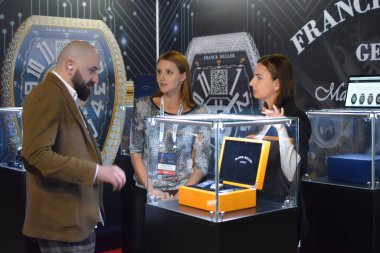 En büyük uluslararası kripto para birimi ve blok zinciri forumu. İsviçre yapımı pahalı saatler. Lüks İsviçreli saat markası Franck Muller