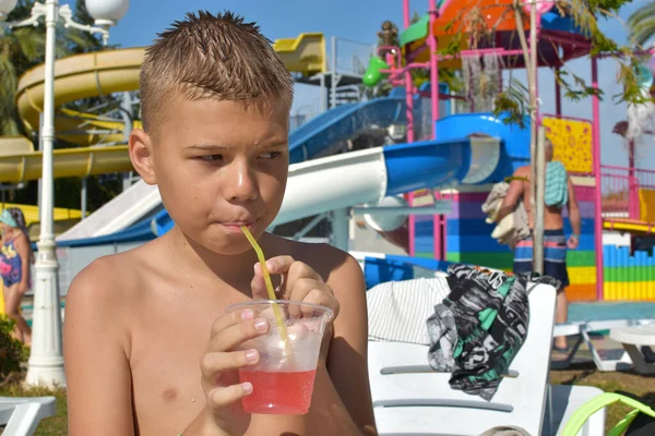 Cheerful Children Seaside Happy Childrens Vacation Sea Boy Drinking Cocktail — Zdjęcie stockowe