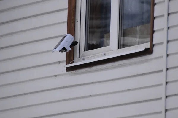 Cámara Vigilancia Exterior Pared Casa Seguridad Videovigilancia Una Vivienda Privada —  Fotos de Stock