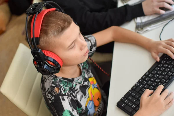 Boy Looks Computer Monitor Child Plays Online Games Distance Learning — Stockfoto