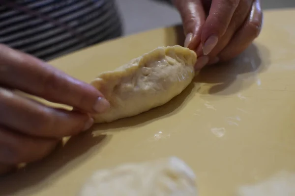 Making Homemade Fried Pies National Russian Dish Pies — Stock Photo, Image