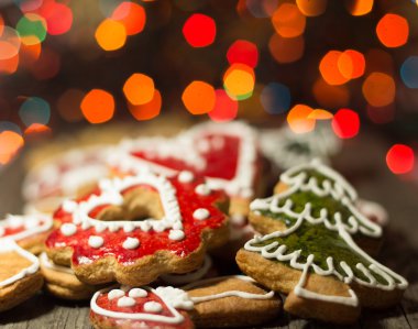 gingerbread çerezleri Noel ışık ile