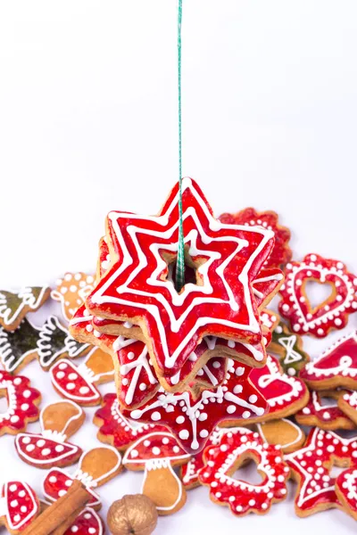 Addobbi natalizi, biscotti di pan di zenzero — Foto Stock