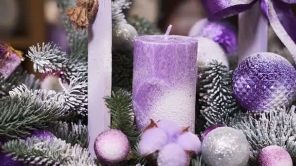 Christmas Decorations Pink White Candle Balls Decorative Christmas Tree Snow — Vídeos de Stock