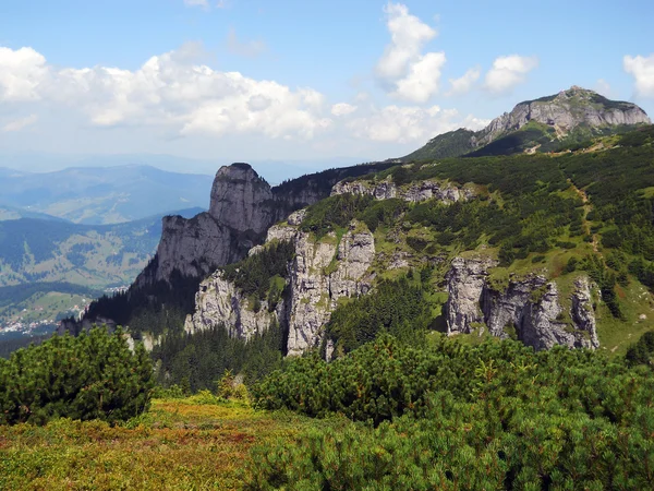 Hermosa vista sobre las montañas —  Fotos de Stock