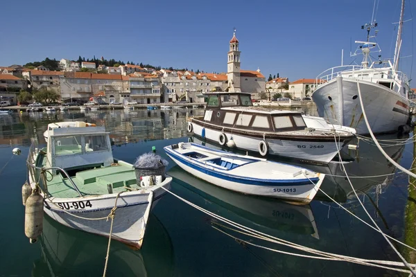 Sutivan sull'isola di Brac, Croazia — Foto Stock