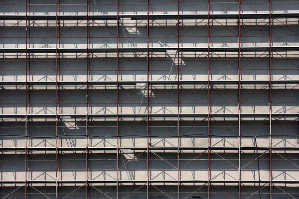 Scaffolding during construction — Stock Photo, Image