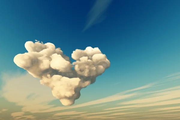 Coração nublado no lindo fundo do céu — Fotografia de Stock