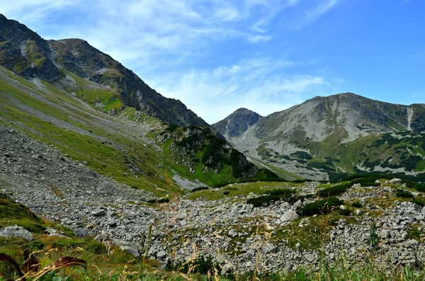 Panorama de montanha em Tatras ocidentais na Eslováquia — Fotografia de Stock