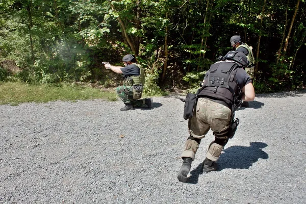 Speciale politie-eenheid in opleiding — Stockfoto