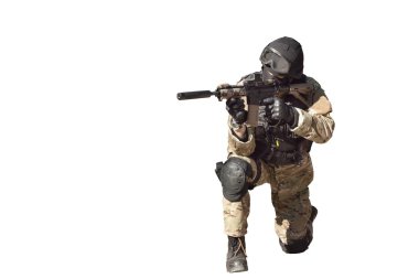Özel Kuvvetler asker, saldırı tüfeği, polis swat, üzerinde beyaz izole