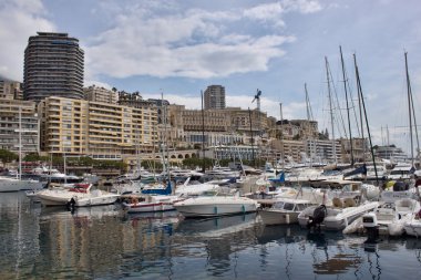 marina manzarası. Cote d'azur, dock lüks yat ziyarete monaco Prensliği