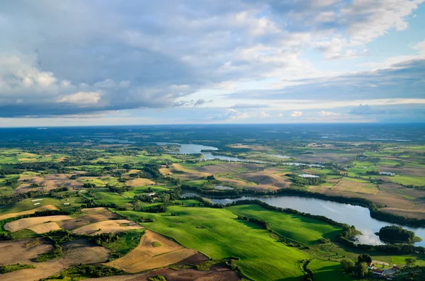 Flygfoto över mazury sjöar. Polen — Stockfoto