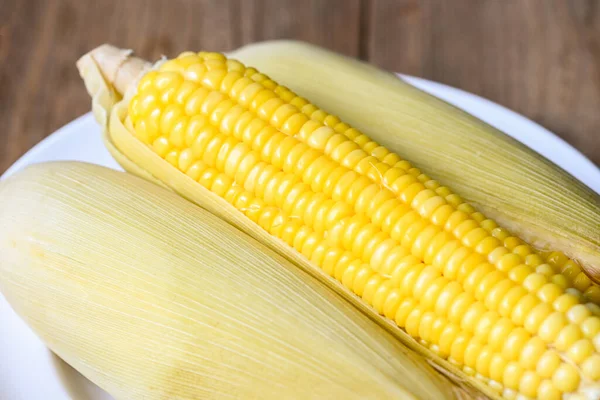Cooked Sweet Corn Background Ripe Corn Cobs Steamed Boiled Sweetcorn — Foto de Stock