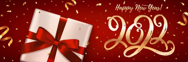 新年快乐 带有字母2022的水平横幅 附有手绘数字 礼品盒和金冠的假日矢量图解 — 图库矢量图片