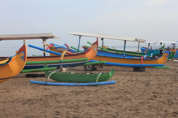 Traditional boats at Bali beach Indonesia — Stock Photo, Image