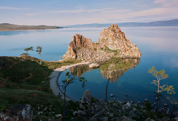 Şaman taş ve cape Burhan Olkhon Adası, Doğu