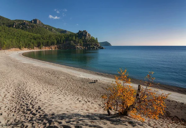 Baia Sabbia Autunno Sul Lago Baikal — Foto Stock