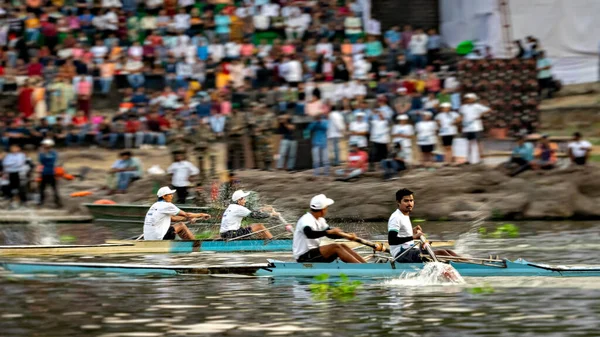 Pune Maharashtra India 2022 Április Szándékos Kameramozgás Gyorshajtásos Kajak Pásztázása — Stock Fotó