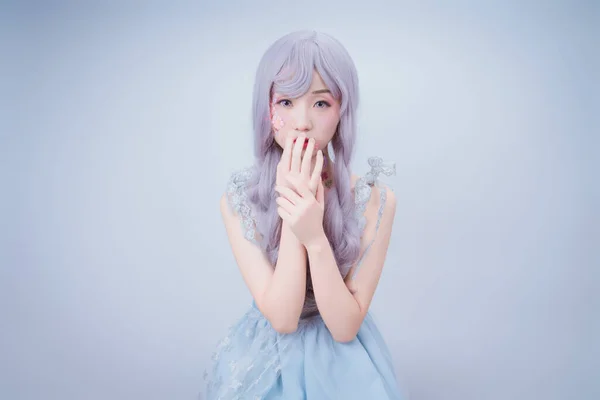Das Mädchen Blauen Kleid — Stockfoto
