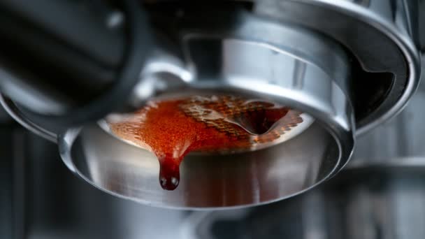 Super Slow Motion Macro Shot Dripping Fresh Espresso Coffee Lever — Vídeo de Stock