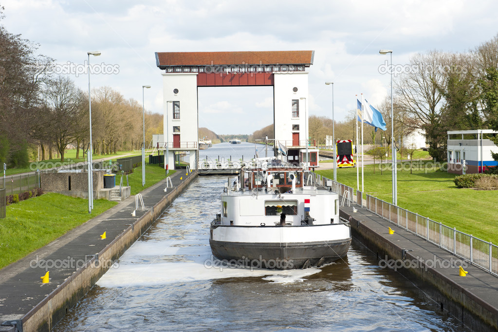 Lock gates and channels with boat
