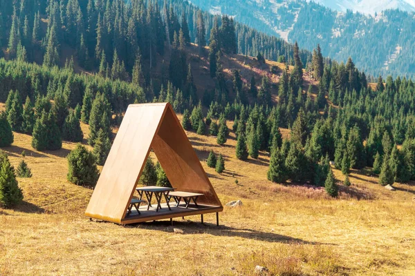 Pavillon Auf Dem Weg Nach Kok Zhailau Almaty Gebirge — Stockfoto