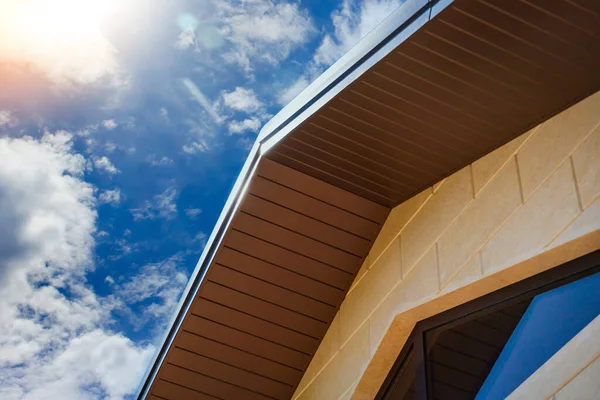 New Roof Ridge Gable Cornice Sky Part Attic Window Facade — Stockfoto